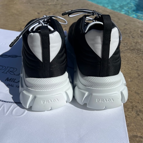 Prada Black and White Women's Sneakers - Picture 5 of 11